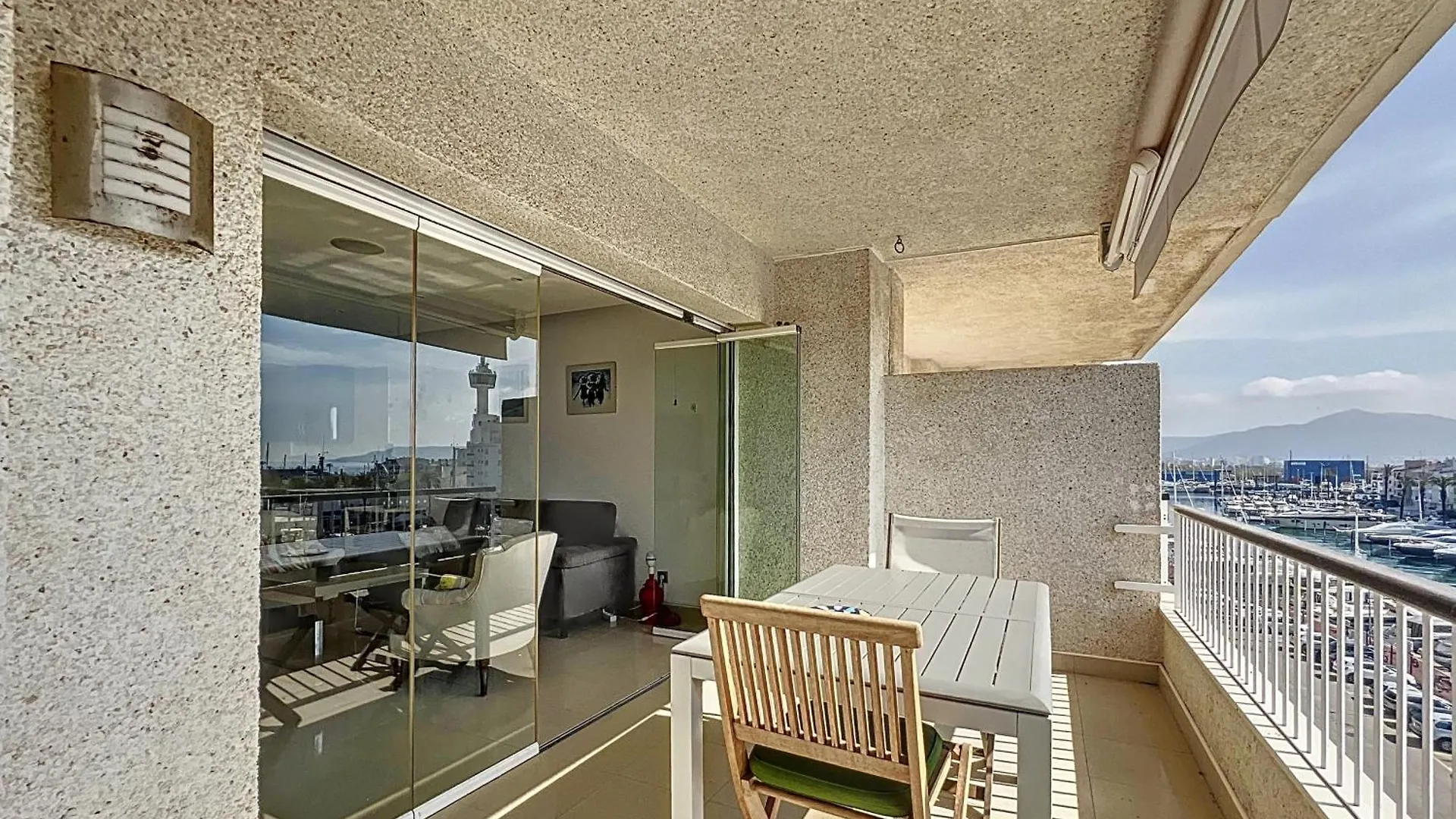 Port Grec 3 - Piso Vista Al Puerto Y Montana Apartment Empuriabrava Spain